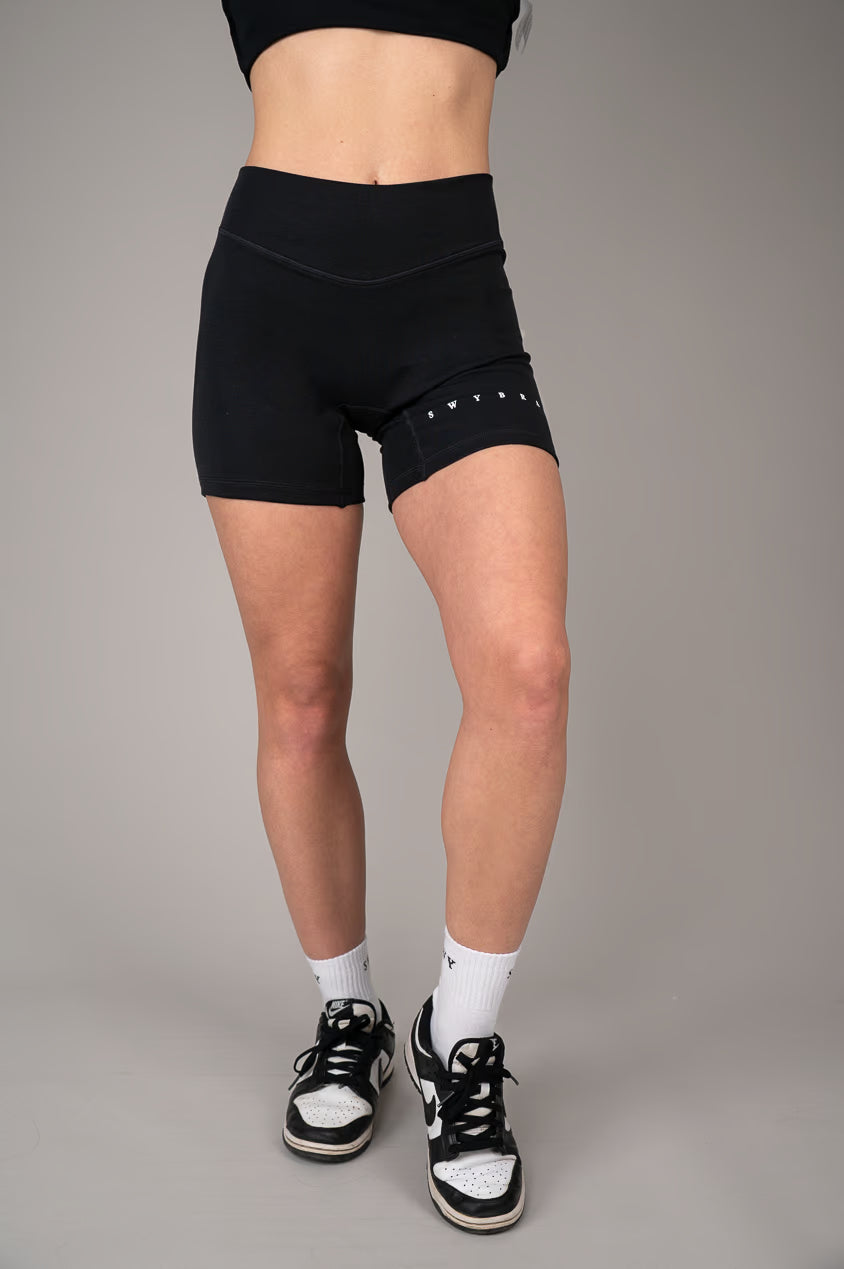 Easie Shorts