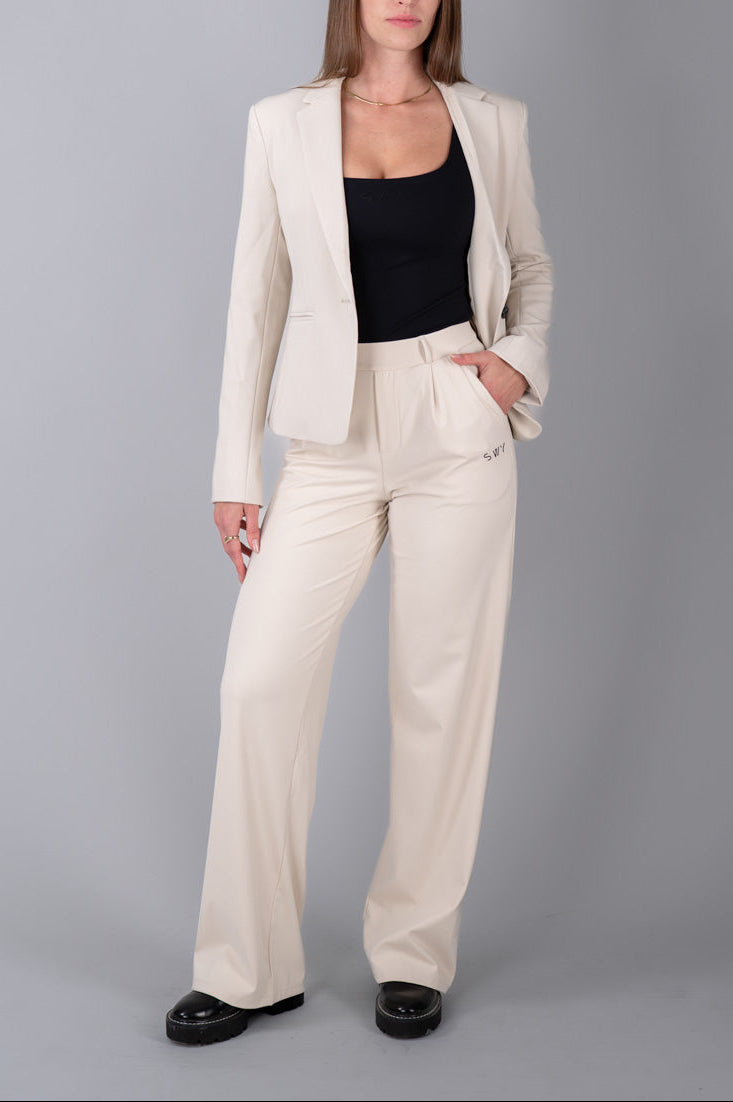 Fitted Blazer