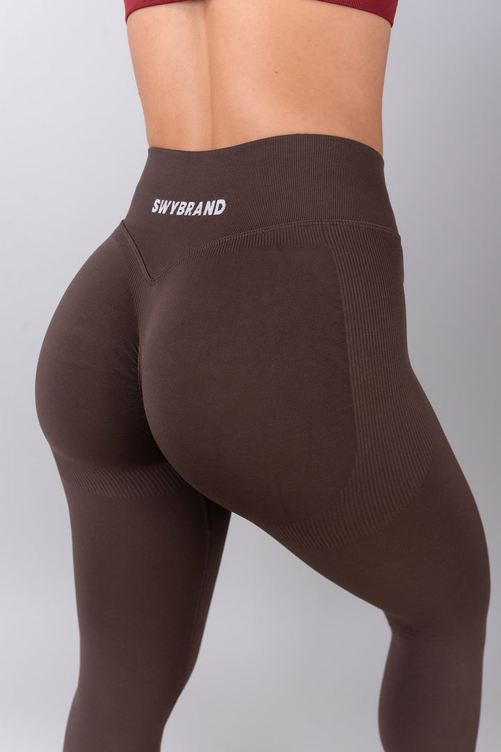 Swy Brand Statement pajkice v rjavi barvi, close up od zadaj