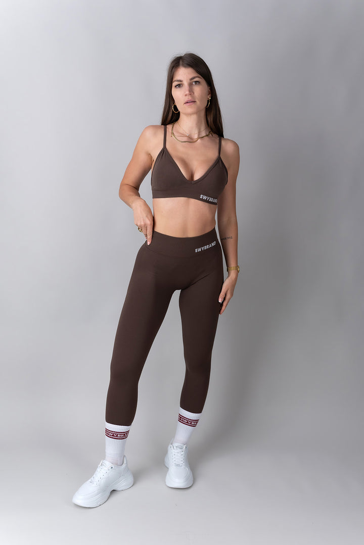 Swy Brand Statement komplet s topom v rjavi barvi, pogled od spredaj