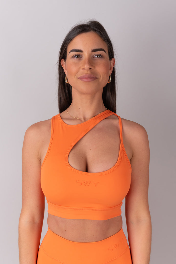 Sleek Cut-Out Nedrček