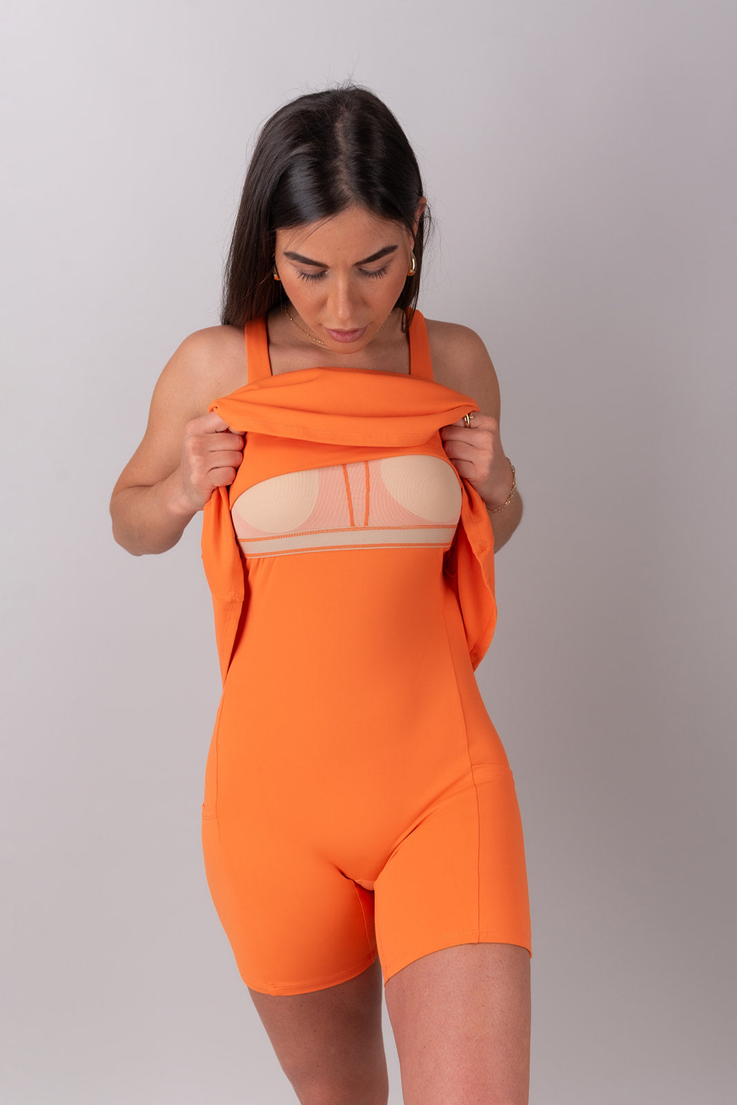 Sleek Vestito