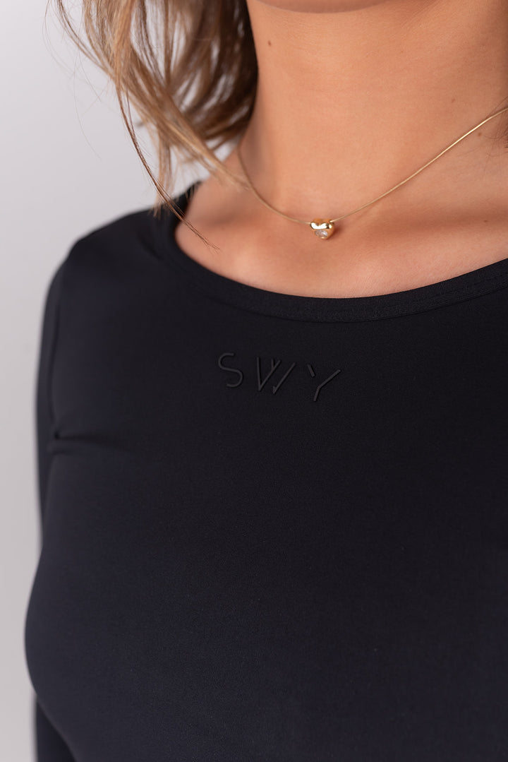 Sleek Majica Z Odprtim Hrbtom