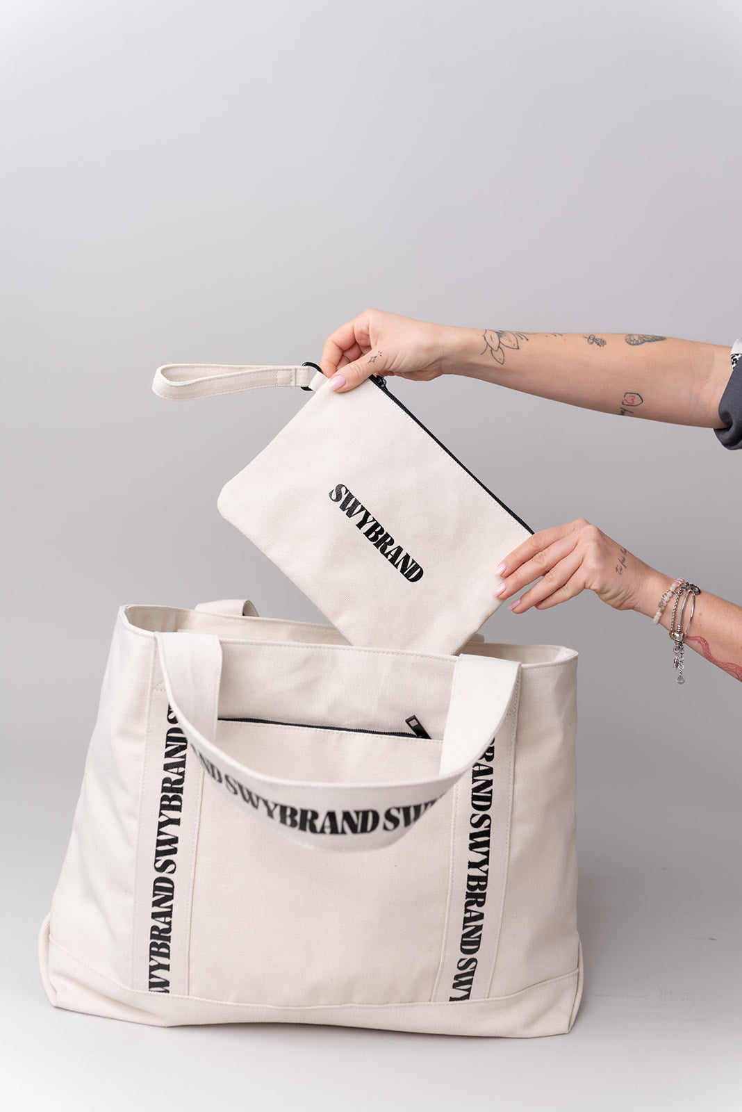 SNYC Canvas Tote Bag Saturdays ホワイト Amazon.com: CAZSTYK 2025 Vintage Canvas Tote Bag Trendy