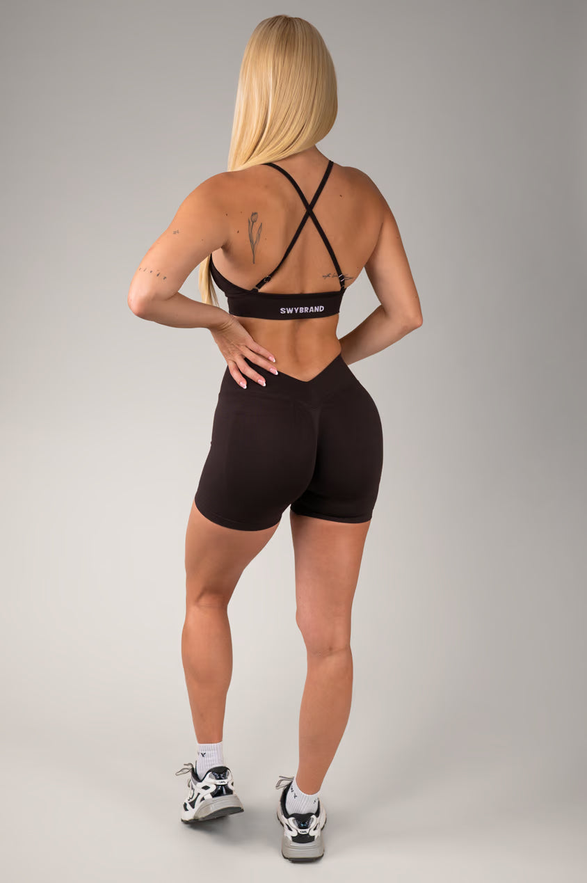 Bum Top