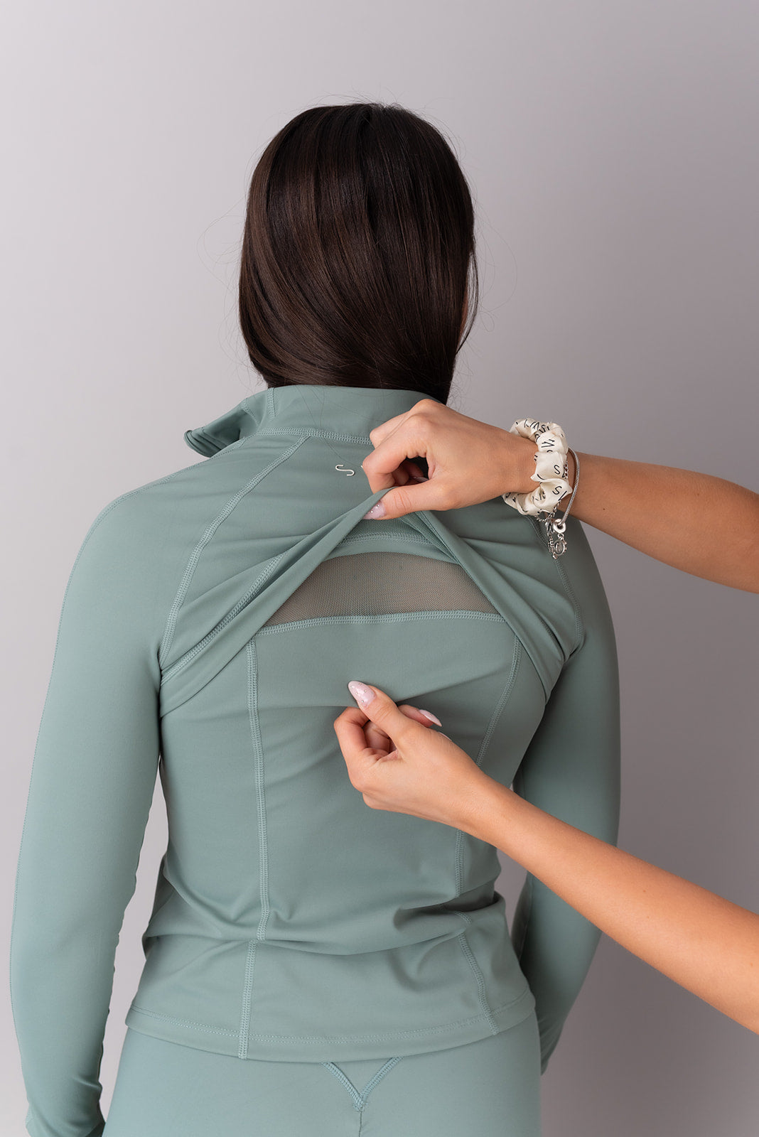 Cloud Zip Long Sleeve