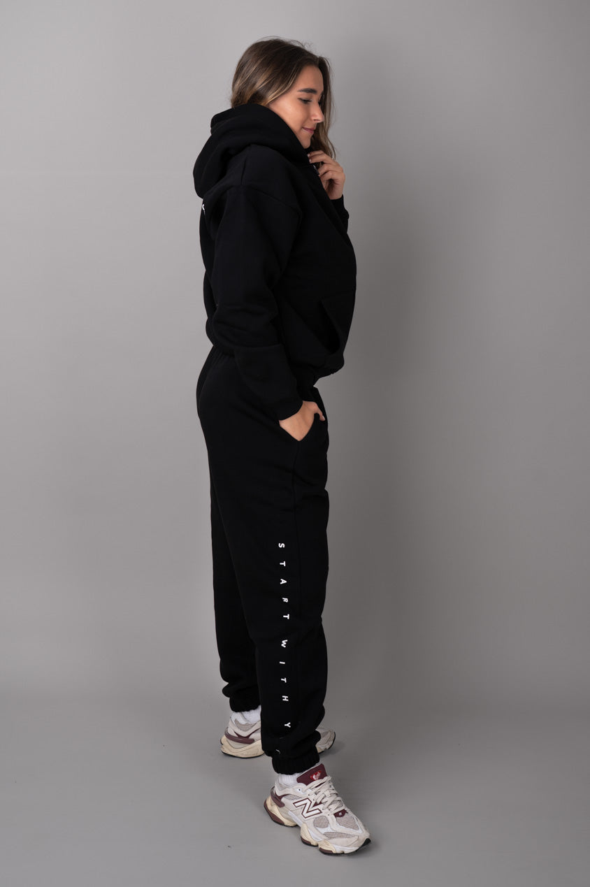EASE Zip Hoodie Crn