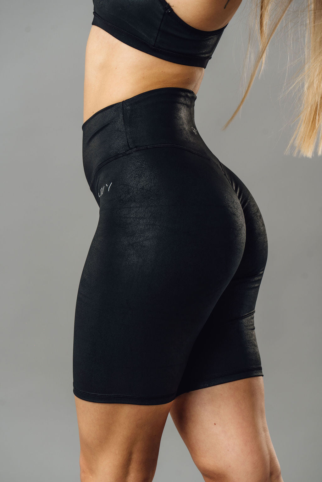 SoftLine scrunch biker shorts – SWY Brand