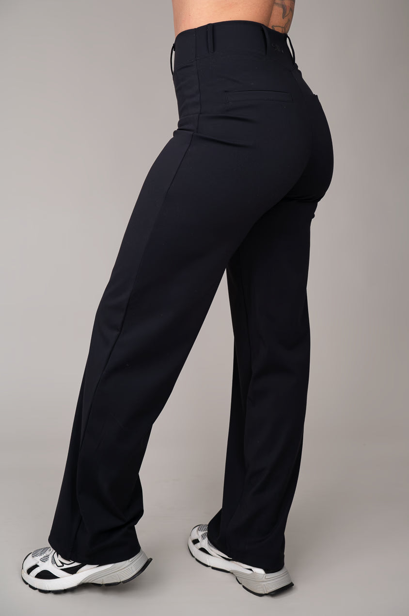 Relax office pants back view