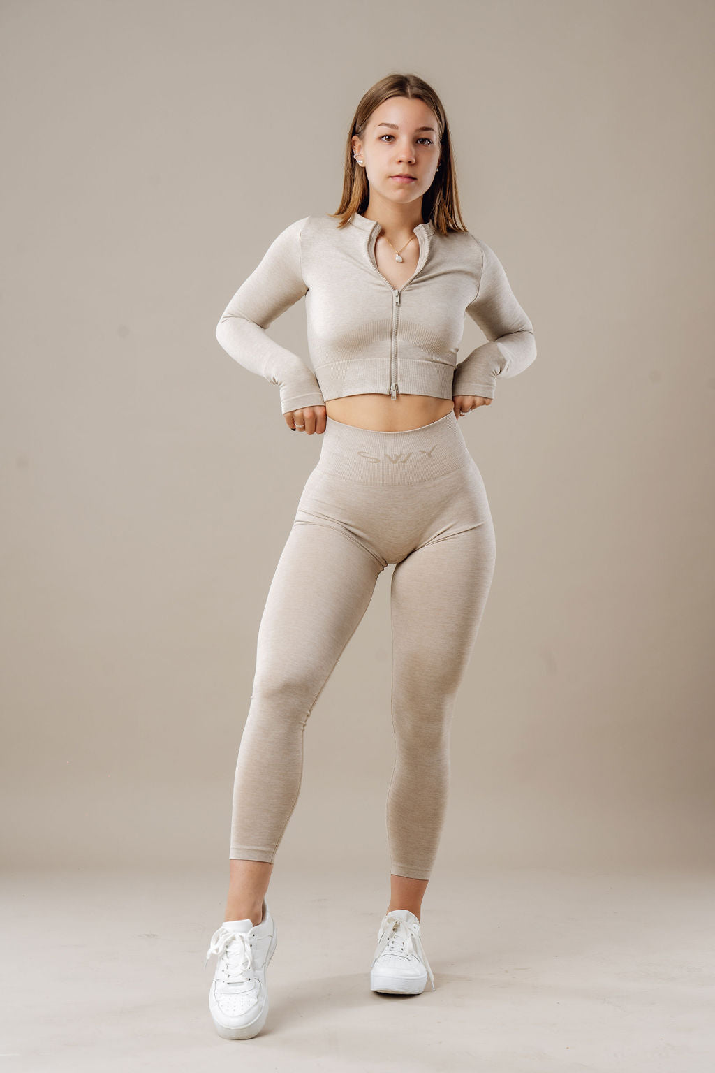 Lasting Seamless Crop Zip Majica