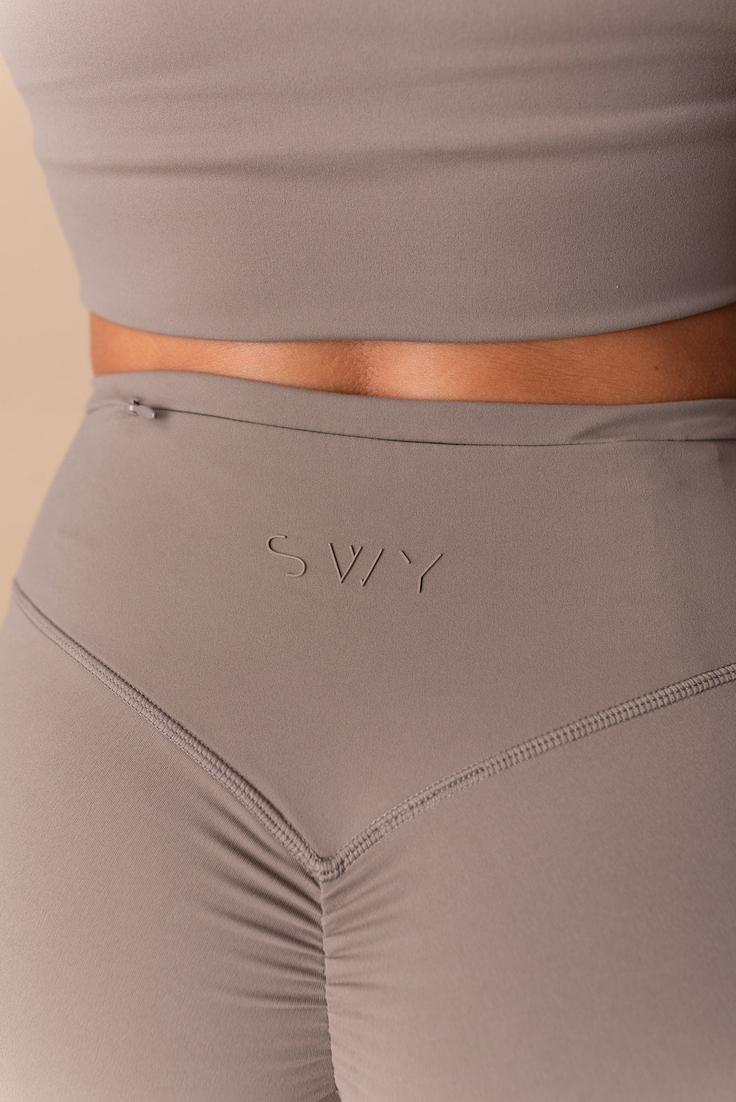 SoftLux Pocket Leggings – SWY Brand