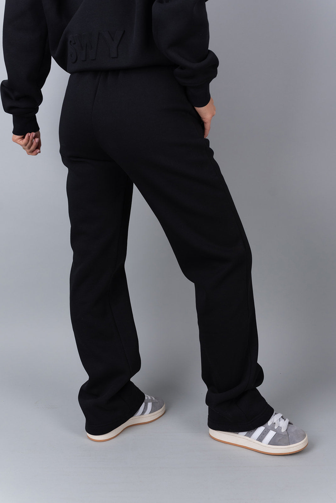 Chalk Wide Sweatpants – SWY Brand