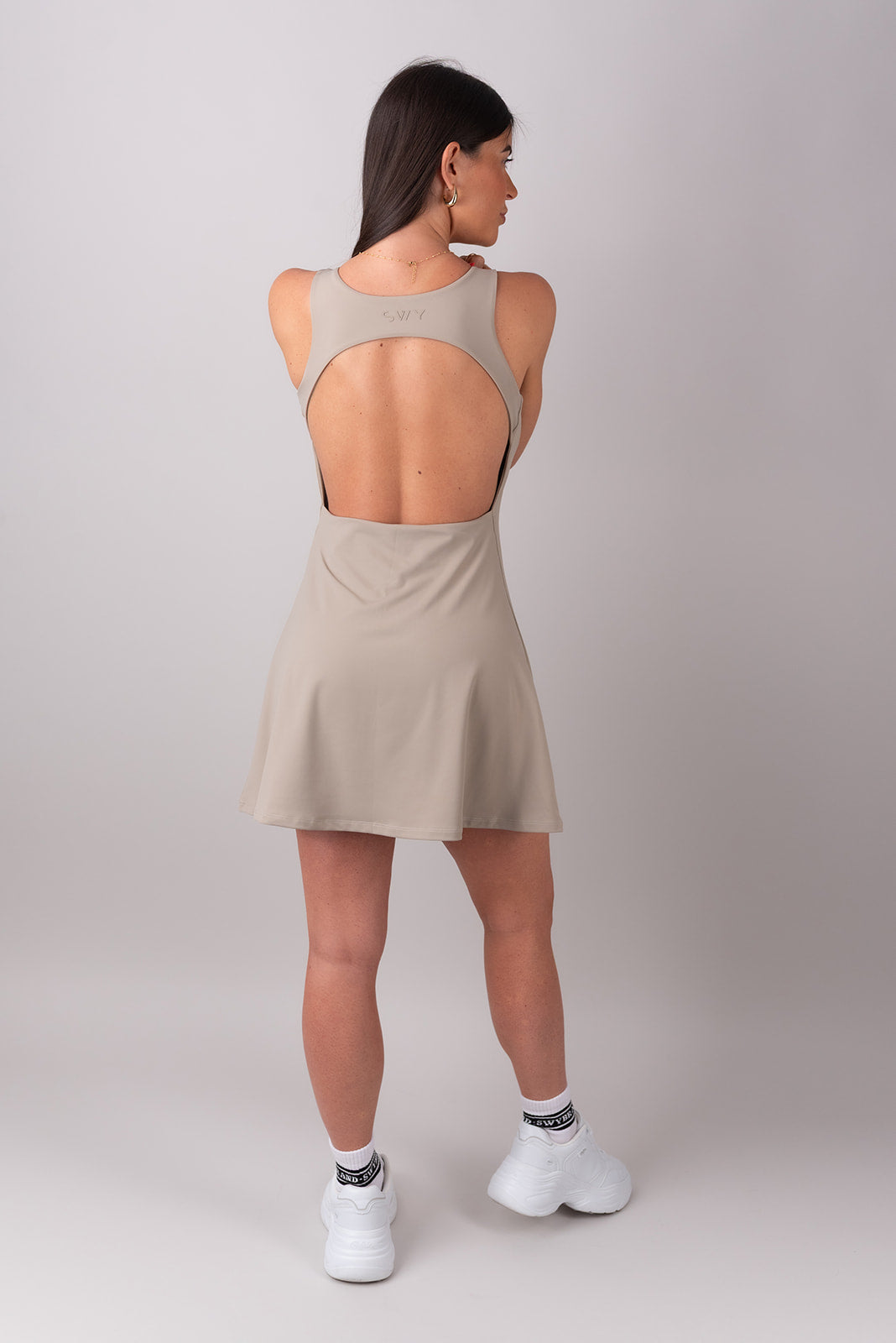 Sleek Vestito