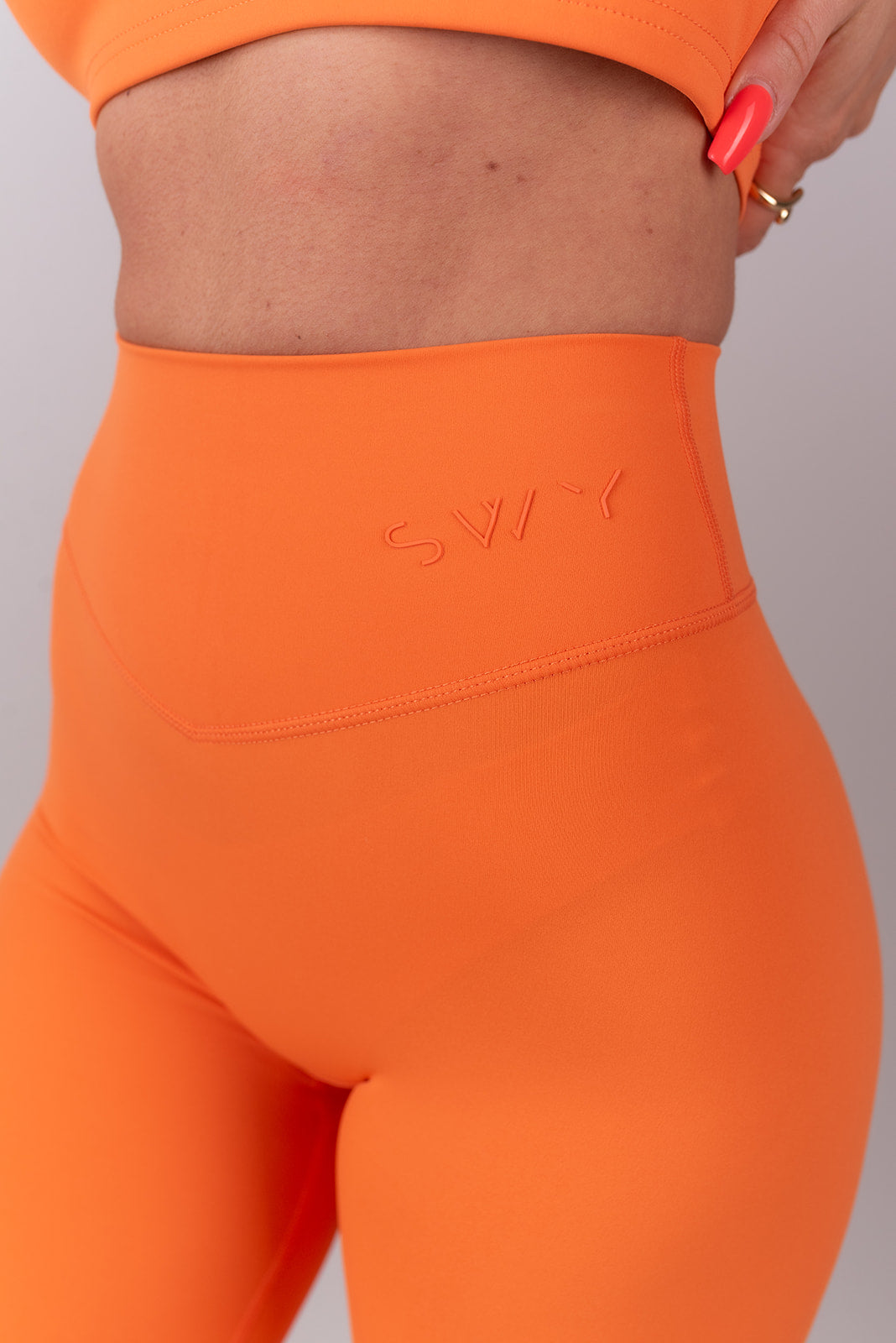 Sleek Classic Leggings