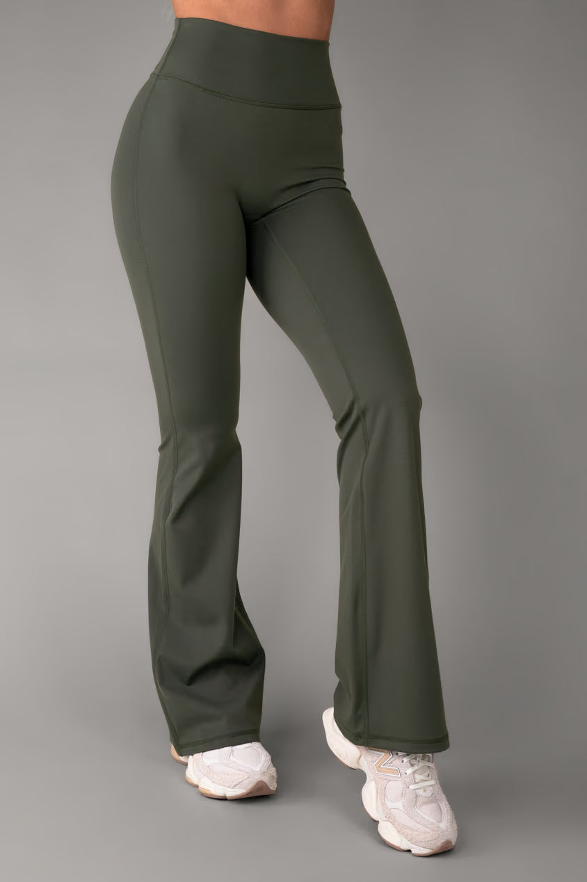 SoftLux Flared Leggings