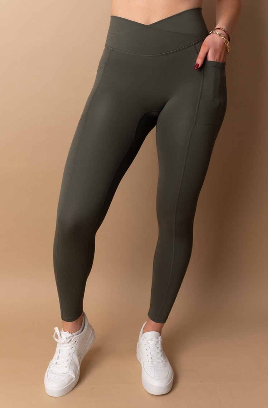 GlamRib Pocket Leggings – SWY Brand